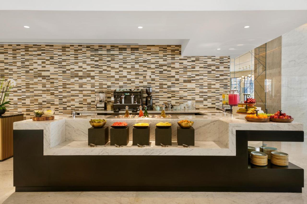 Wyndham Grand Doha West Bay Beach מראה חיצוני תמונה The Coffee Shop
