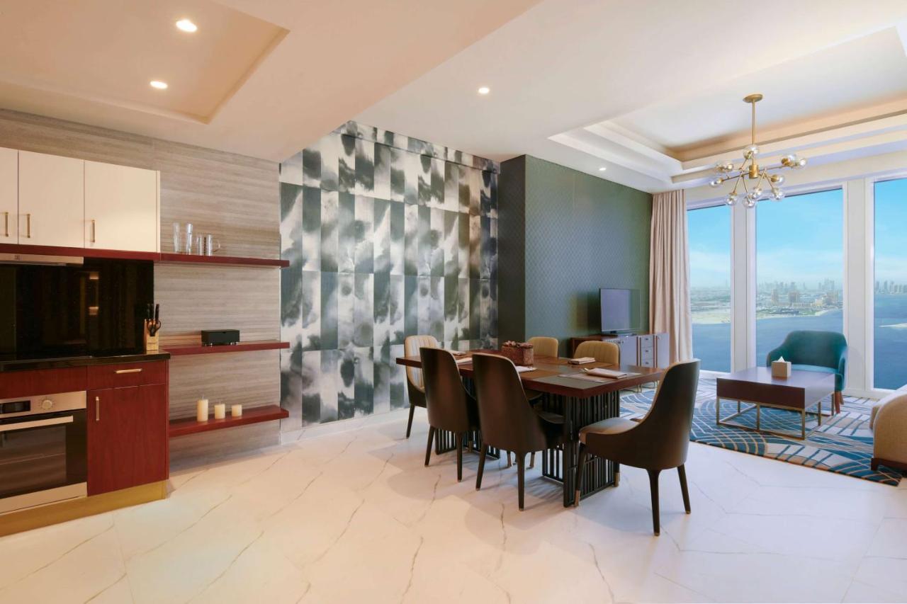Wyndham Grand Doha West Bay Beach מראה חיצוני תמונה A typical apartment interior